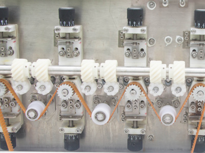 藍(lán)寶石玻璃平板清洗機(jī)-EWD260LBS